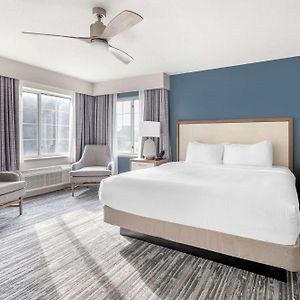 Two-Bedroom King Suite